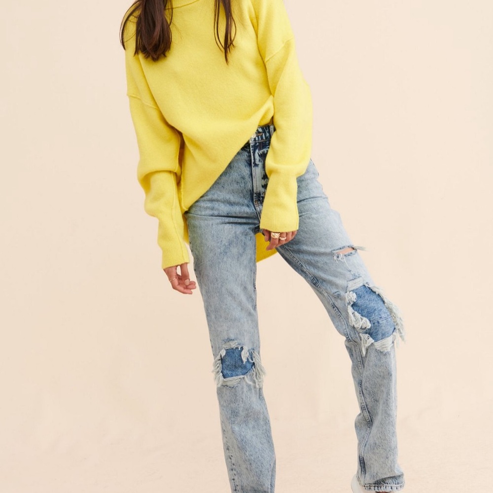 Free People Blue Boyfriend Jeans with Distressed Detailing